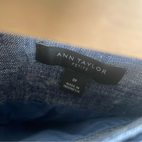 Ann Taylor Chambray Blue Pencil Skirt with Slit - Picture 6 of 8